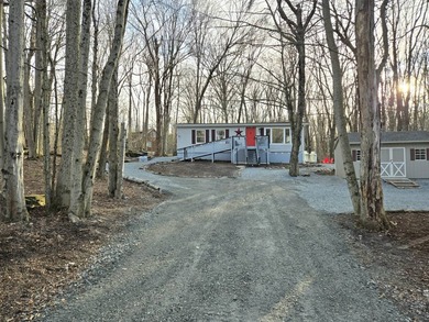 Welcome home to 65 Windsor Road with lots of curb appeal - photo 6