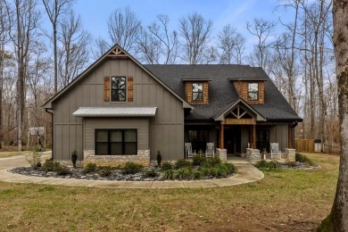 Lake Oliver Home For Sale in Smiths Station Alabama