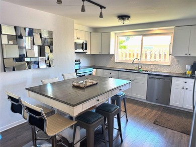 3 bedroom, 1 full bath remodeled charmer in Pasadena Estates - photo 7