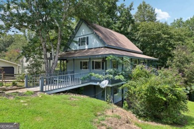 Lake Home For Sale in Dawsonville, Georgia