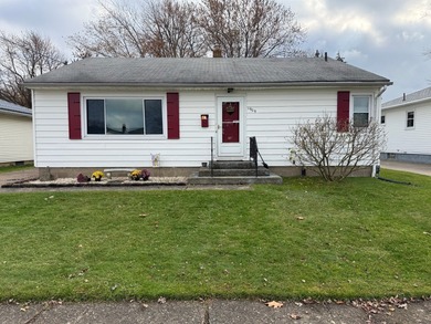 Lake Erie Home Sale Pending in Erie Pennsylvania