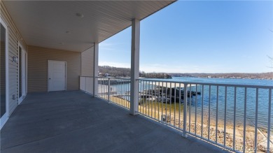 You will love this 3 bedrm/3 bath unit- All En-suites.This unit