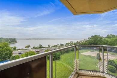 Wake up to stunning water views in this beautifully renovated - photo 19
