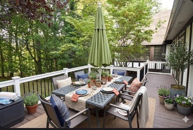Beautifully Located on one of the most prestigious block in the - photo 26