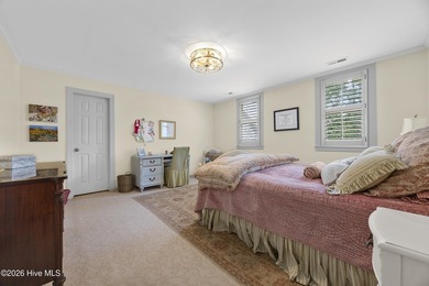 Welcome to this exceptional 5-bedroom, 3.5-bath Colonial - photo 28
