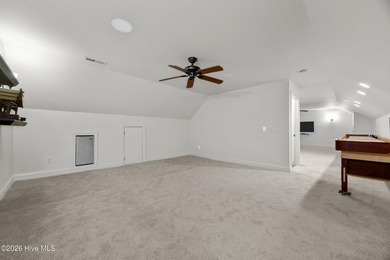Welcome to this exceptional 5-bedroom, 3.5-bath Colonial - photo 32
