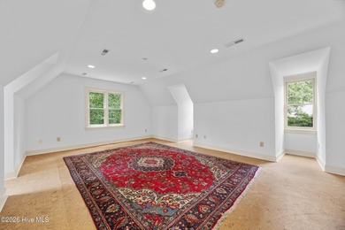 Welcome to this exceptional 5-bedroom, 3.5-bath Colonial - photo 35