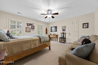 Welcome to this exceptional 5-bedroom, 3.5-bath Colonial - photo 36