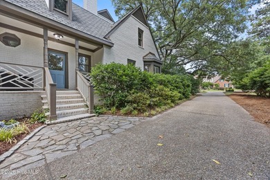 Welcome to this exceptional 5-bedroom, 3.5-bath Colonial - photo 40