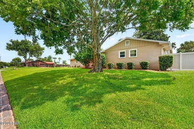 Welcome home to this beautifully updated 4-bedroom property in a - photo 45