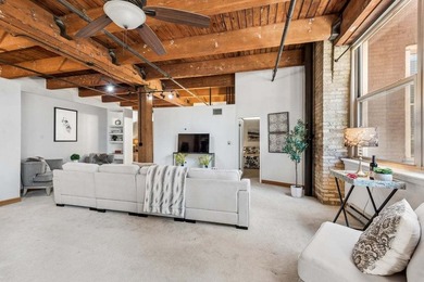 A spacious and airy two-bedroom plus den, two-bath true loft - photo 6