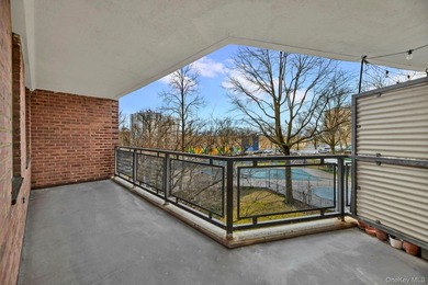 TRUE TWO BEDROOM ONE BATH HOME LOCATION IS EVERYTHING IN REAL - photo 2