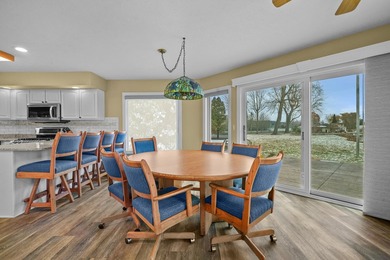 Featured on a private drive at beautiful Houghton Lake - photo 12