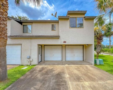 Lake Townhome/Townhouse For Sale in Tallahassee, Florida