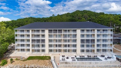 This unit offers a beautiful main channel view and gentle