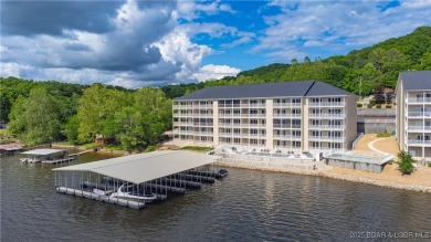 This unit offers a beautiful main channel view and gentle