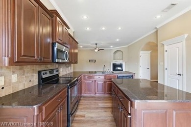 Love where you live! Welcome to this stunning 3 bed 2 bath home - photo 8