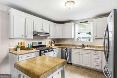Welcome to 108 Rose Creek Lane-where *move-in ready* isn't just - photo 12