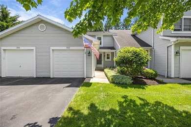Welcome to this beautifully maintained townhome, which offers - photo 3
