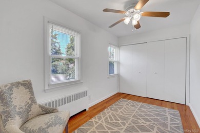 Welcome to this beautifully maintained 3-bedroom, 2-bath - photo 13