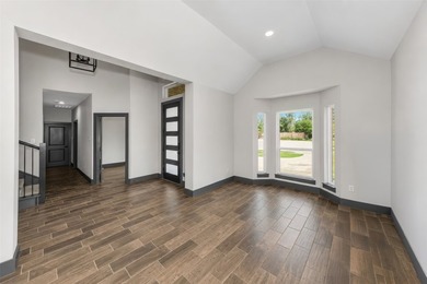 ? Stunning Like-New Home in Little Elm, TX next to lake ? A - photo 8