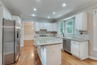 Welcome home to this beautifully maintained and newly painted - photo 20