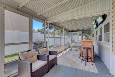 Welcome to this beautifully maintained 3-bedroom, 2-bath - photo 21