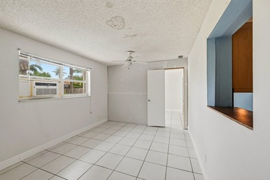 A NEW ROOF welcomes you into this charming pool home in - photo 22