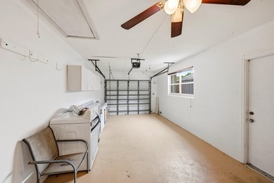 A NEW ROOF welcomes you into this charming pool home in - photo 23