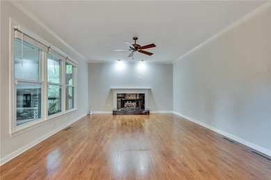 Welcome home to this beautifully maintained and newly painted - photo 31