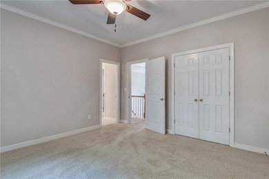 Welcome home to this beautifully maintained and newly painted - photo 43