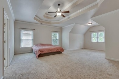 Welcome home to this beautifully maintained and newly painted - photo 45
