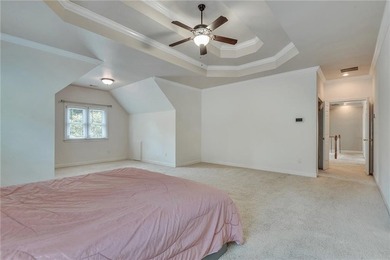 Welcome home to this beautifully maintained and newly painted - photo 46