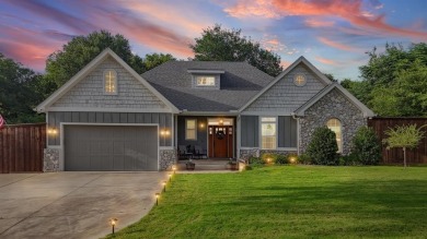 Lake Home For Sale in Lakeside, Texas