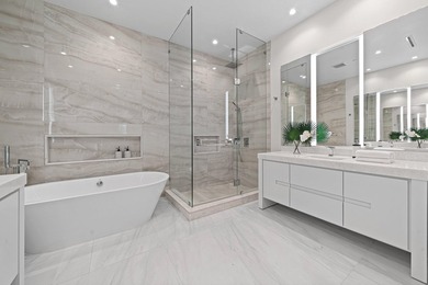 Discover the pinnacle of luxury living in the heart of downtown - photo 18