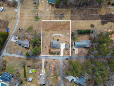 Interior home with views and private community boat ramp - photo 4