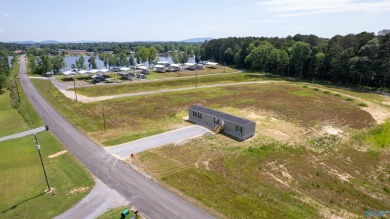 (private lake, pond, creek) Home For Sale in Centre Alabama