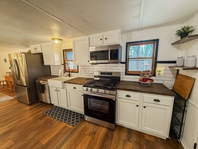 A beautiful log home or retreat situate on 68.58 acres located - photo 8