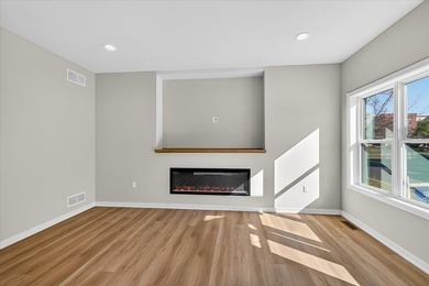 Move-in ready and beautifully designed, this stunning Swan Creek - photo 13
