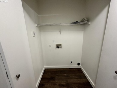 VA approved condo. Two bedroom one bath ground level condo with - photo 19