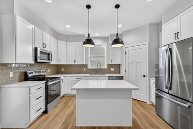 Move-in ready and beautifully designed, this stunning Swan Creek - photo 20