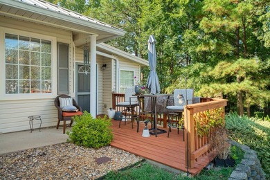 Great location! Cute and Cozy! A lovely home offering comfort - photo 21