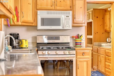 Turnkey coastal retreat in Whaleshead Beach Resort. Fully - photo 23
