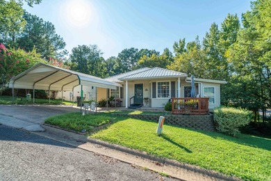 Great location! Cute and Cozy! A lovely home offering comfort - photo 25