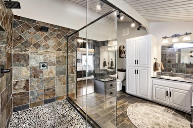 Perfectly perched and nestled upon the serene, exclusive shores - photo 27
