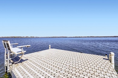 Perfectly perched and nestled upon the serene, exclusive shores - photo 38