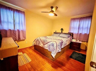 Welcome to this well maintained ranch offering comfort - photo 10