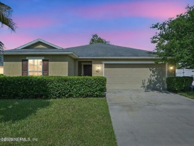 (private lake, pond, creek) Home For Sale in Jacksonville Florida