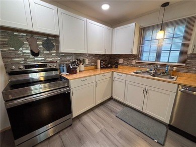 Beautifully renovated turnkey home! Located on the cusp of - photo 13