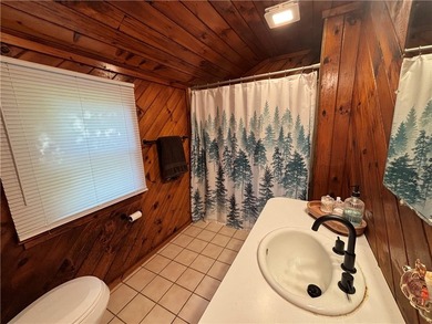 Beautifully renovated turnkey home! Located on the cusp of - photo 21